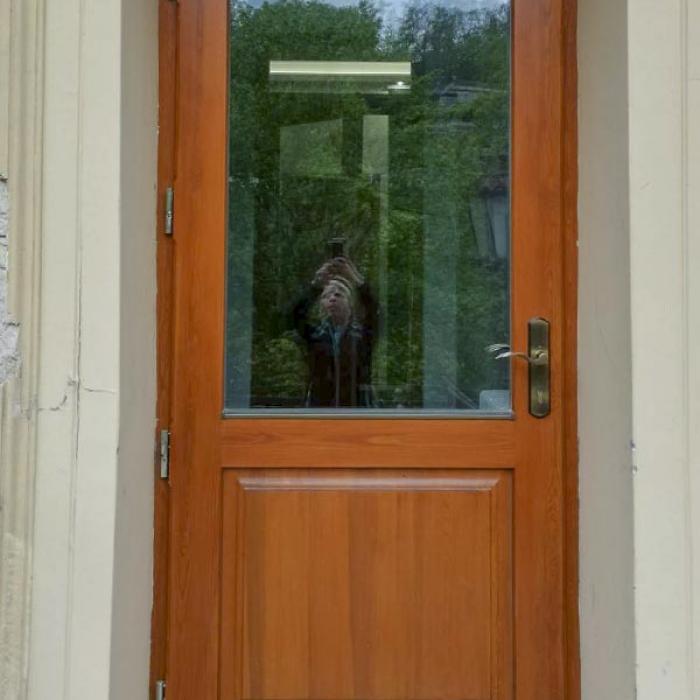D 18